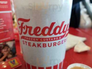 Freddy's Frozen Custard Steakburgers