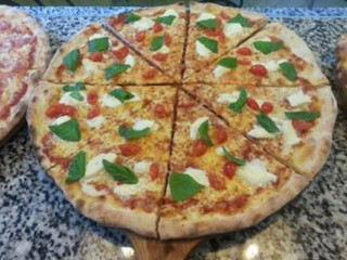 Pizza Margherita