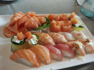 Sushi Club