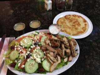 Gyros More