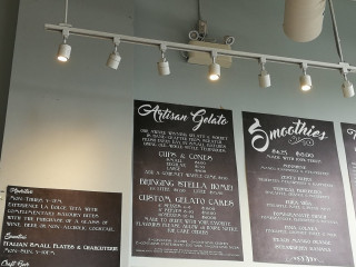 Stella Luna Gelato Cafe