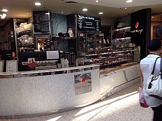 Red Mango Patisserie