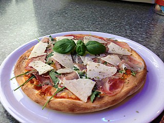 Pizzeria Belmondo