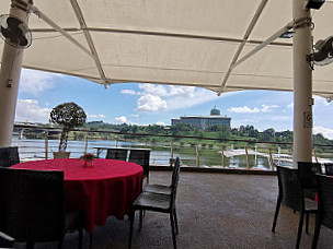 Lake Club Putrajaya