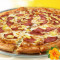 Sweet Chili Hawaiian Pizza